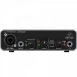 Interface Digital UMC22 Preto BEHRINGER
