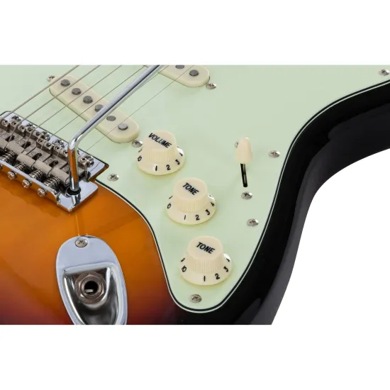 Guitarra Aria Pro II STG-62 3 Tone Sunburst