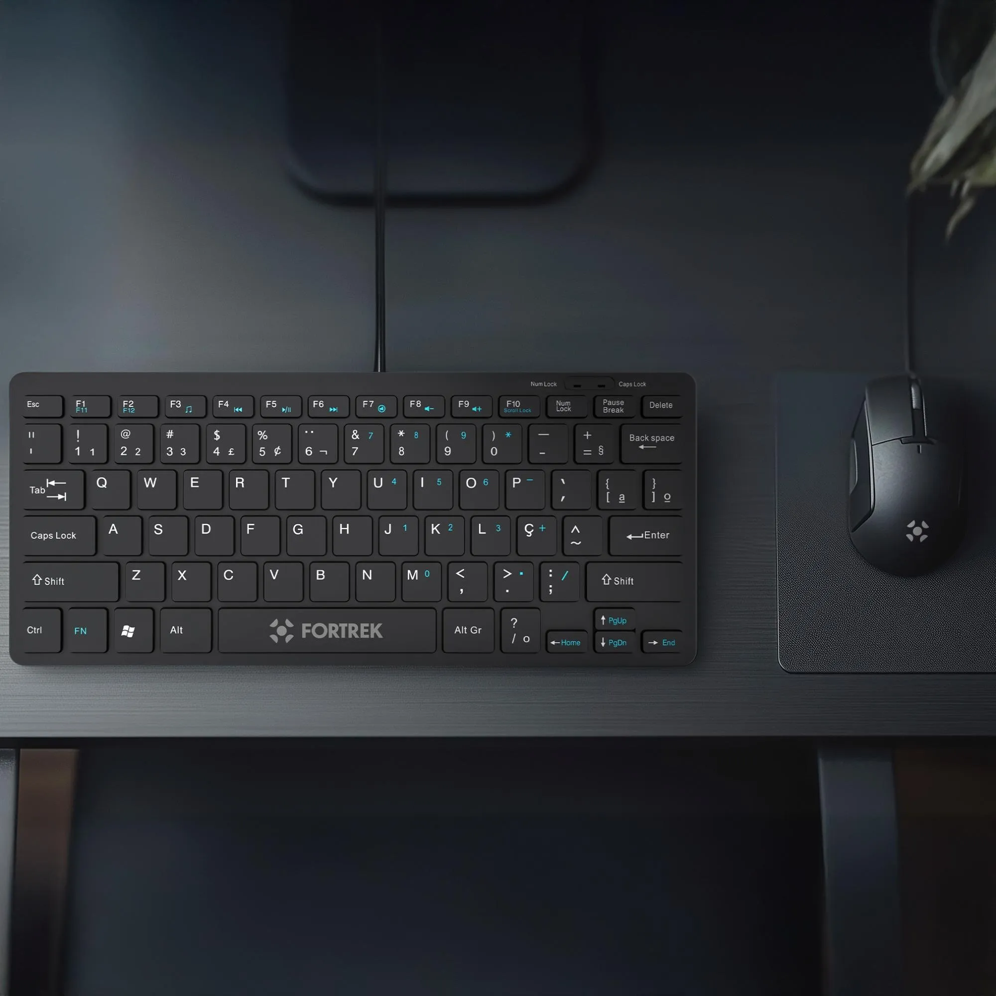 Teclado Mini Office Fortrek K13 USB ABNT2 Preto