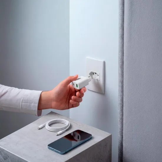Carregador Universal DUPLO USB-C e USB-A Fortrek CG323 30W 